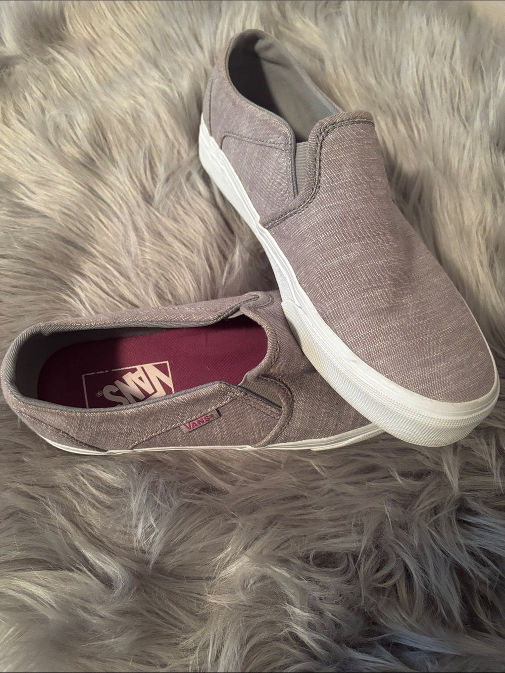 Vans Slip-On shoes with White Sole